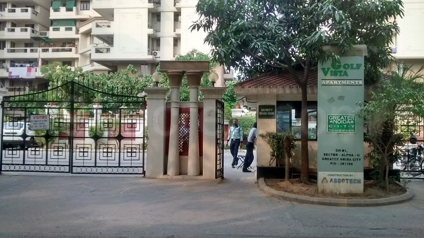 1130 sqft 2BHK apartment in Assotech Golf Vista, Alpha 2, Greater Noida