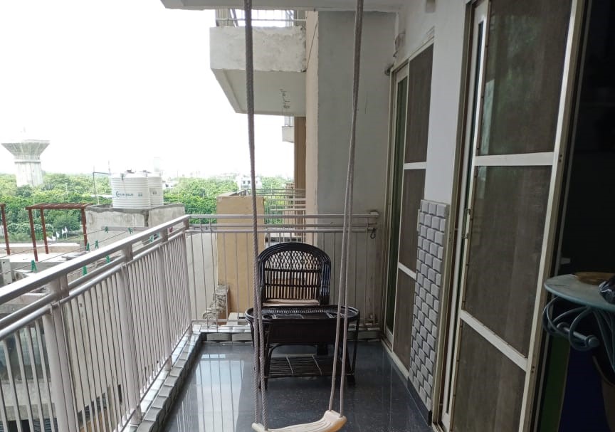 1925 sqft 4BHK apartment in MIGSUN VILLASA, ETA-2, Greater Noida, with gym, swimming pool, and sports facilities.